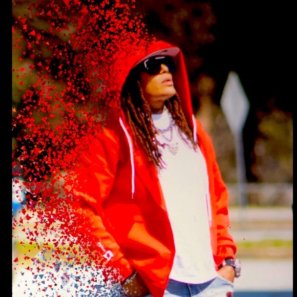 Meet your Posher, Babs - Picture 1 of 1